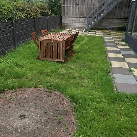 Leuk Vakantiewoning Dijk Woning Met 3 Slaapkamers Dicht Bij De Belgische Grensen Westdorpe Exterior photo